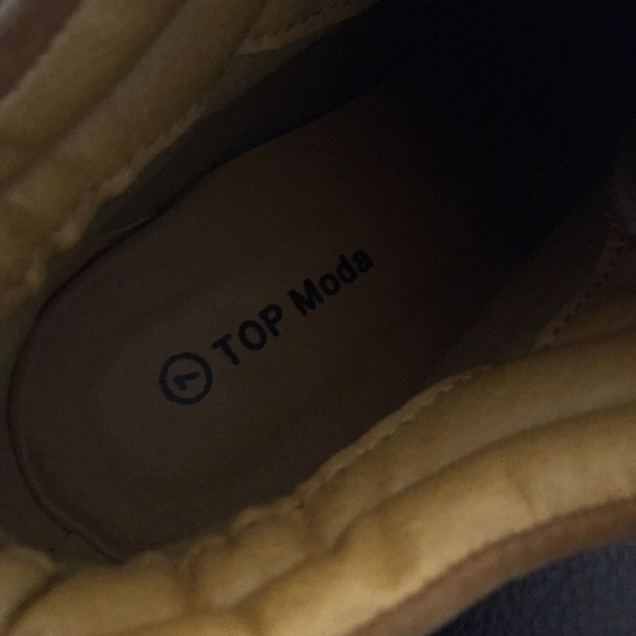 Yellow Wedge Sneakers size 7 - Picture 11 of 16